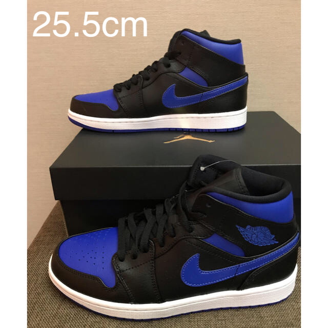 NIKE(ナイキ)のAIR JORDAN 1 MID BLACK/HYPER ROYAL-WHITE メンズの靴/シューズ(スニーカー)の商品写真