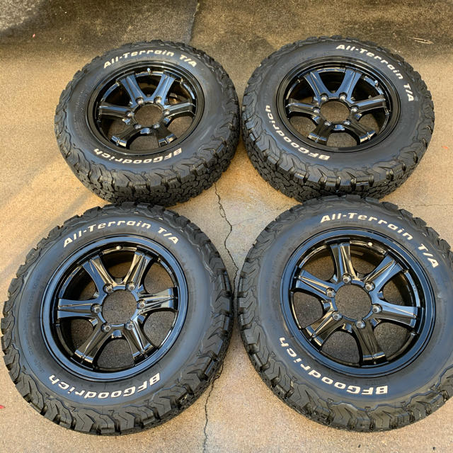 BFグッドリッチ 215/70 R16 ハイエース サーフ ホイールの通販 by