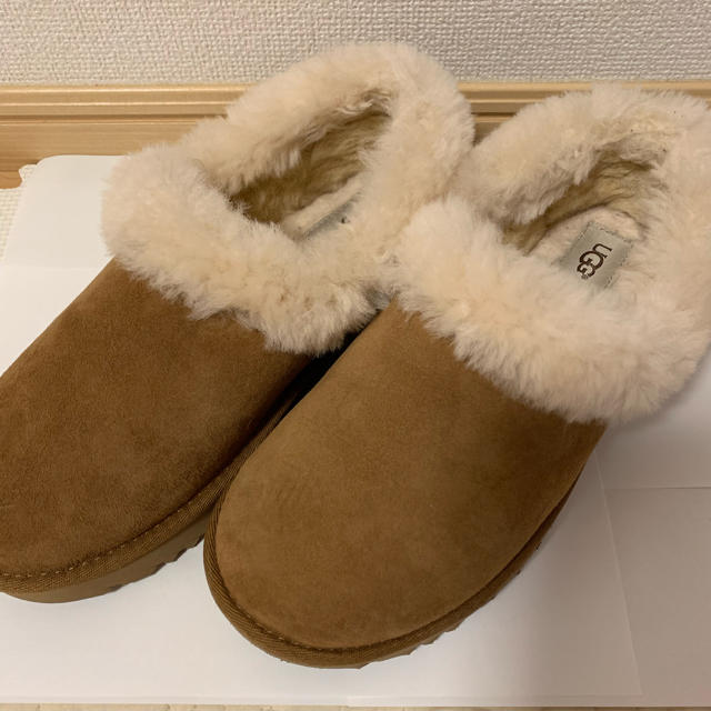 UGG(アグ)の専用　　UGG NITA 25cm US8 レディースの靴/シューズ(ブーツ)の商品写真