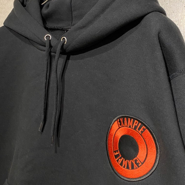 XXL大阪限定　LIMITED RED LOUN DLOGO HOODIE