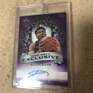 Giannis Antetokounmpo leaf社　直筆サインカード　1/1(スポーツ選手)