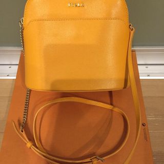 フルラ(Furla)のFURLA フルラ ショルダーバッグ  新品未使用 値下げラスト！(ショルダーバッグ)