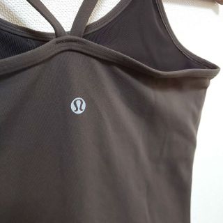 ルルレモン(lululemon)のlululemon POWER Y TANK 6 ブラウン(ヨガ)