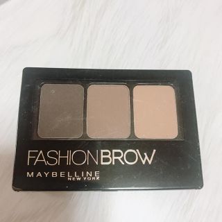 メイベリン(MAYBELLINE)のメイビリン　ファッションブロウパレット　BR3(パウダーアイブロウ)