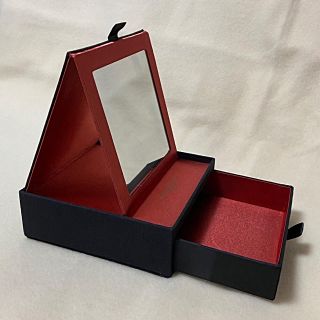 イヴサンローランボーテ(Yves Saint Laurent Beaute)のYSL ミラー付バニティBOX(メイクボックス)