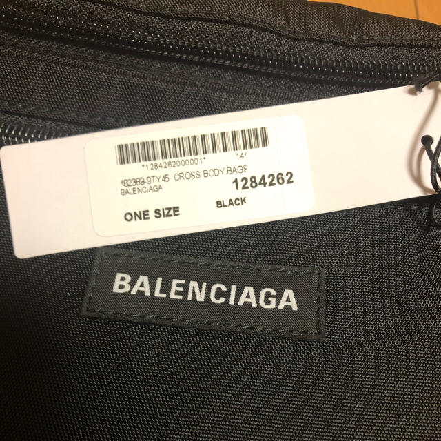 Balenciaga(バレンシアガ)のbalenciaga cross body  メンズのバッグ(ボディーバッグ)の商品写真