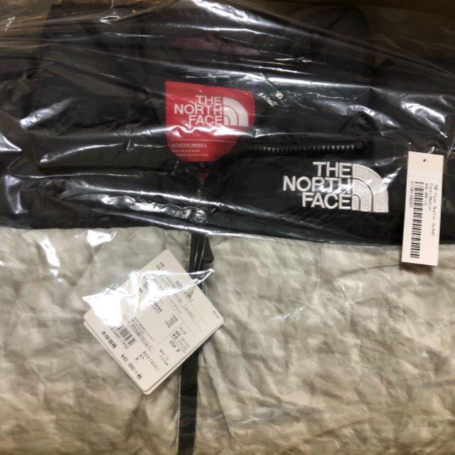 Supreme(シュプリーム)のSUPREME 紙ノース M NORTH FACE PAPER PRINT  メンズのジャケット/アウター(ダウンジャケット)の商品写真