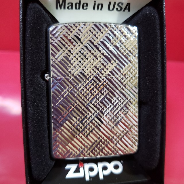 ZIPPO(ジッポー)の新品未使用品❤04I`Zippoアーマー❤両面ヘビーブロックカット❤送料無料 メンズのファッション小物(タバコグッズ)の商品写真