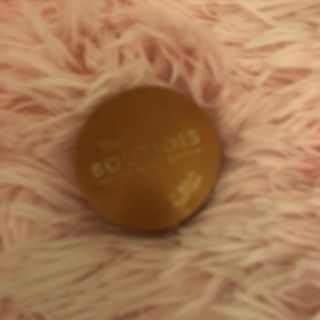 ブルジョワ(bourjois)のチーク(チーク)