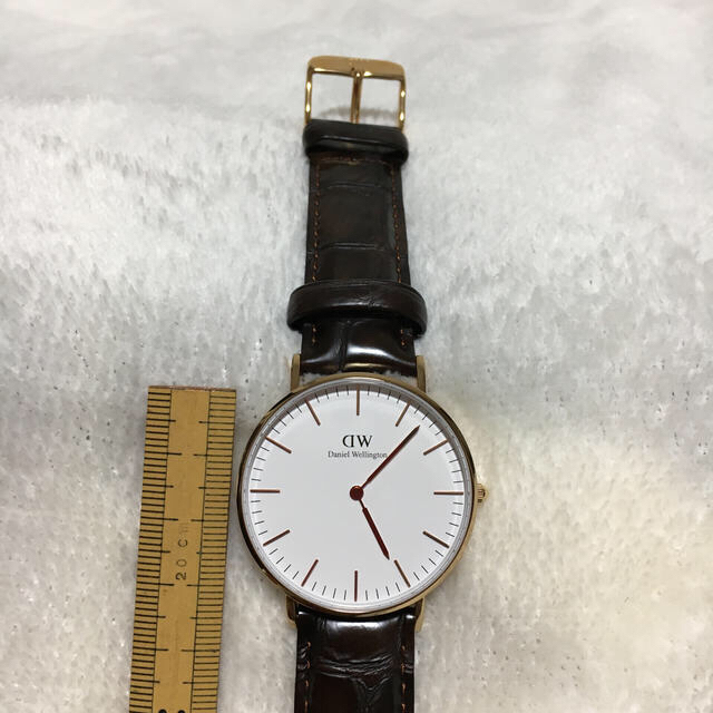 Daniel Wellington(ダニエルウェリントン)のダニエル　ウィリントン　腕時計　36㎜ レディースのファッション小物(腕時計)の商品写真