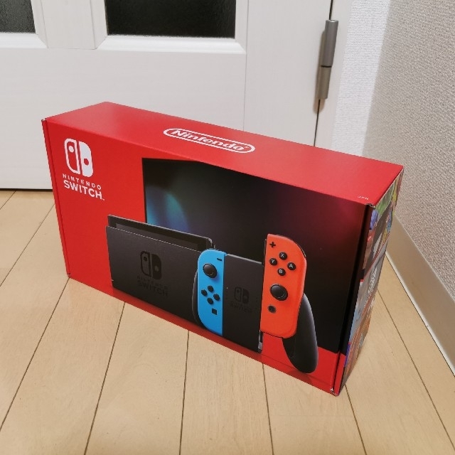 Nintendo Switch(ニンテンドースイッチ)のNintendo Switch JOY-CON(L) ネオンブルー/(R) ネオ エンタメ/ホビーのゲームソフト/ゲーム機本体(家庭用ゲーム機本体)の商品写真