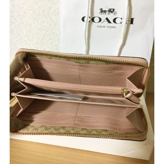 コーチ(COACH)のkomenaho様専用コーチ　長財布　ポケットがたくさん！札入れ3つ(財布)