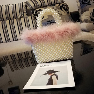 エディットフォールル(EDIT.FOR LULU)のfake fur Pearl handbag (pink)パール　バッグ(ハンドバッグ)
