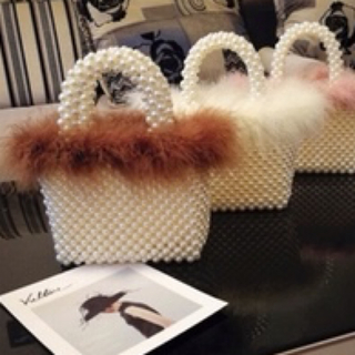 ロキエ(Lochie)のPearl handbag fake fur(coffe) フェイクファーバッグ(ハンドバッグ)