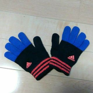 アディダス(adidas)のあん様　　アディダス　手袋　ジュニア　滑り止め付き(手袋)