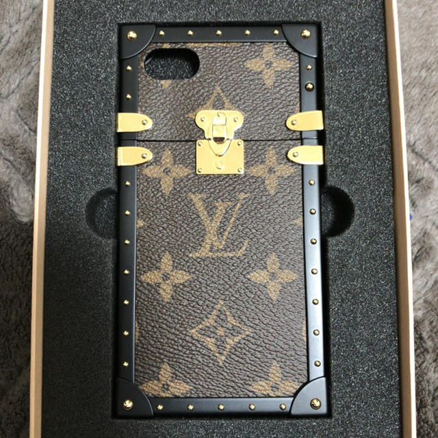 LOUIS VUITTON - ルイヴィトン　アイトランク iPhone7用の通販