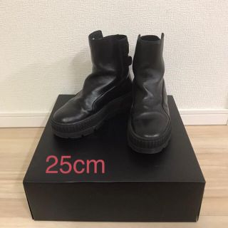 プーマ(PUMA)のPUMA×Fenty スニーカーブーツ　25cm 黒　BLACK(スニーカー)