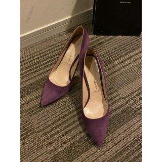 ジミーチュウ(JIMMY CHOO)のスウェードパンプス　パープル　イタリア製38  24  ペリーコ ジミーチュウ(ハイヒール/パンプス)