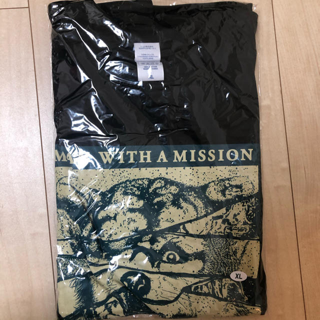 MAN WITH A MISSION(マンウィズアミッション)のマンウィズ Tシャツ XL✨ エンタメ/ホビーのタレントグッズ(ミュージシャン)の商品写真