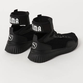 プーマ(PUMA)の【PUMA】fenty trainer mid black(スニーカー)