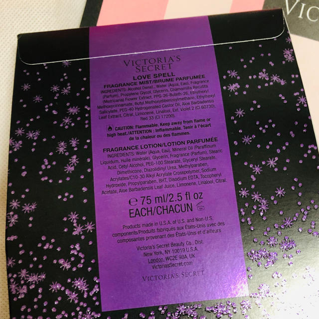 Victoria's Secret(ヴィクトリアズシークレット)のヴィクトリアシークレット　ミスト&クリーム コスメ/美容のボディケア(ボディクリーム)の商品写真