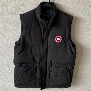 カナダグース(CANADA GOOSE)のカナダグース ダウンベスト(ダウンジャケット)