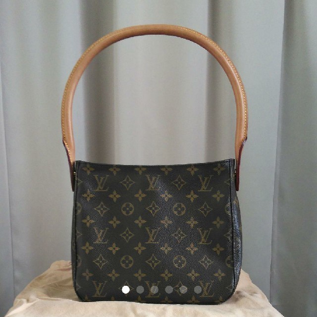 LOUIS VUITTON(ルイヴィトン)のルイヴィトン♡ルーピングMMモノグラム レディースのバッグ(ショルダーバッグ)の商品写真