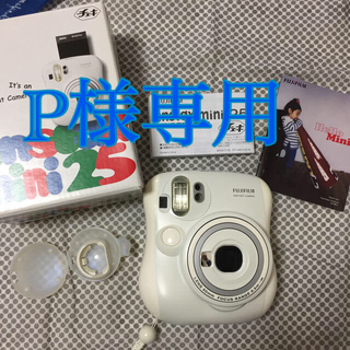 フジフイルム(富士フイルム)のチェキ　instax mini 25 ホワイト(フィルムカメラ)