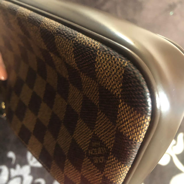 LOUIS VUITTON(ルイヴィトン)の本日のみ4万！かなり美品‼️ ヴィトン ショルダーバッグ ダミエ レディースのバッグ(ショルダーバッグ)の商品写真