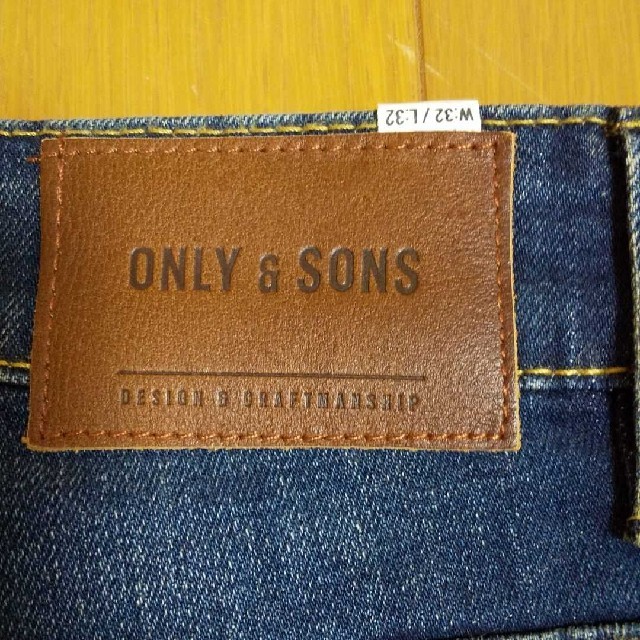 オンリーアンドサンズ  未使用 ONLY&SONS  デニム ジーンズ メンズのパンツ(デニム/ジーンズ)の商品写真
