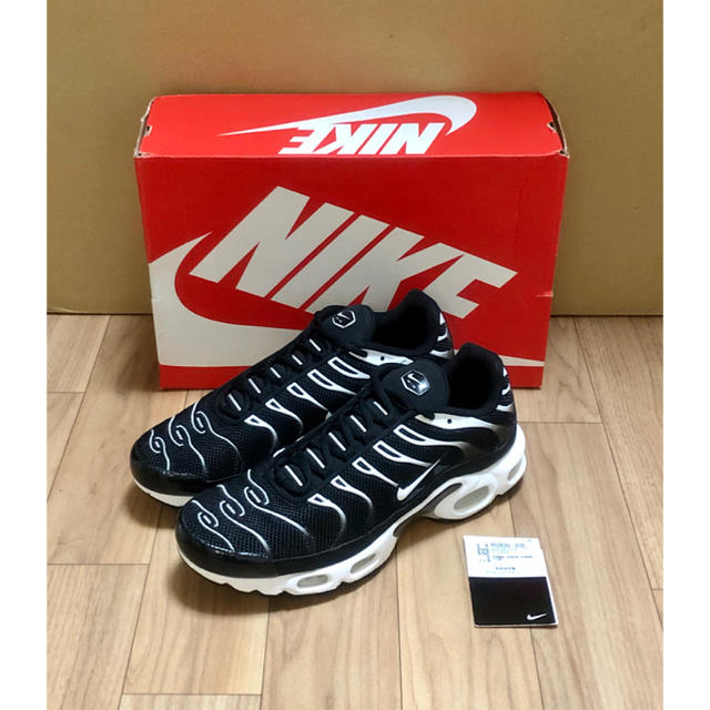 商品名ナイキエアマックスプラス美品 NIKE AIR MAX PLUS 27.5cm ブラック ホワイト 黒