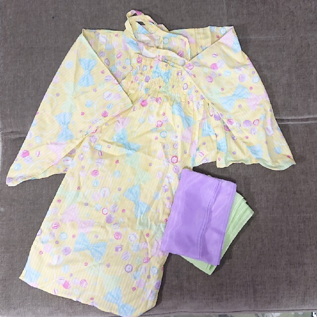 mezzo piano(メゾピアノ)の140cm mezzo piano ゆかた キッズ/ベビー/マタニティのキッズ服女の子用(90cm~)(甚平/浴衣)の商品写真