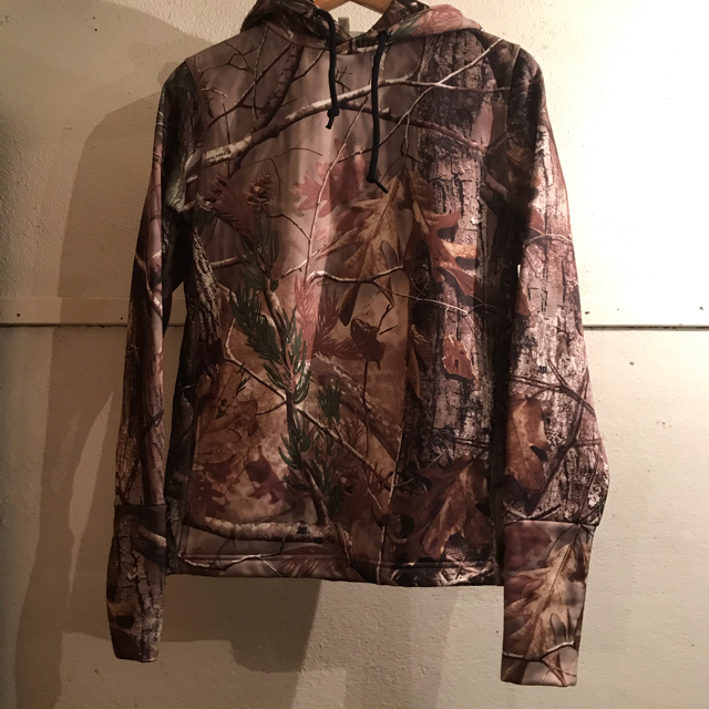 HYKE(ハイク)のHYKE パーカー REAL TREE parka  レディースのトップス(パーカー)の商品写真