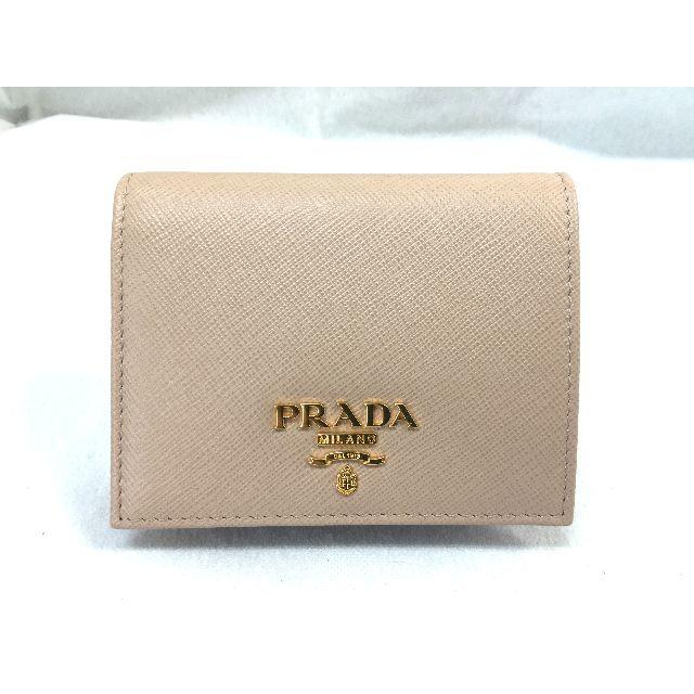 PRADA(プラダ)のPRADA  プラダ ♡ サフィアーノレザー　2つ折り財布　　 レディースのファッション小物(財布)の商品写真