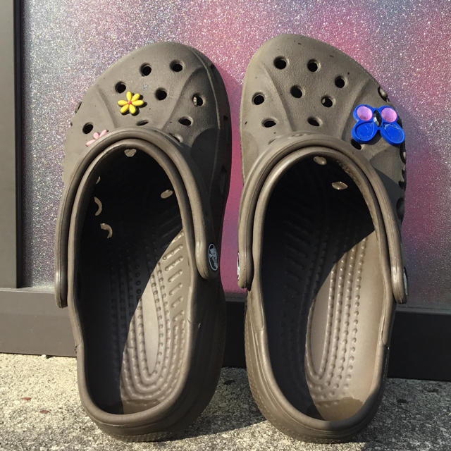 crocs(クロックス)のクロックス　M6  W8 ・24cm キッズ/ベビー/マタニティのキッズ靴/シューズ(15cm~)(サンダル)の商品写真