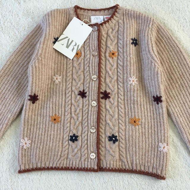 ZARA KIDS(ザラキッズ)のKO様専用 ザラベイビー 刺しゅうカーディガン キッズ/ベビー/マタニティのキッズ服女の子用(90cm~)(カーディガン)の商品写真