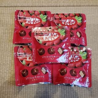 ネスレ(Nestle)のキットカット　ビッグリトル　いちご　45g　 5袋セット(菓子/デザート)