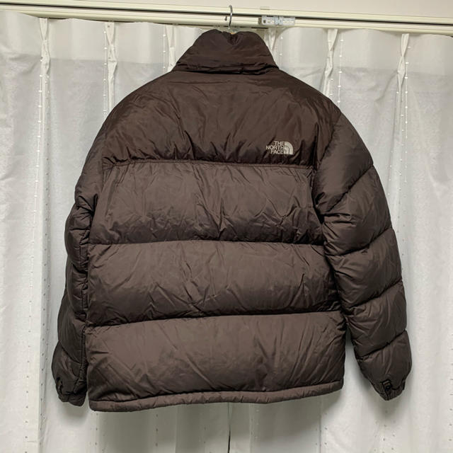 THE NORTH FACE(ザノースフェイス)のthe north face ヌプシダウンジャケット ブラウン メンズのジャケット/アウター(ダウンジャケット)の商品写真