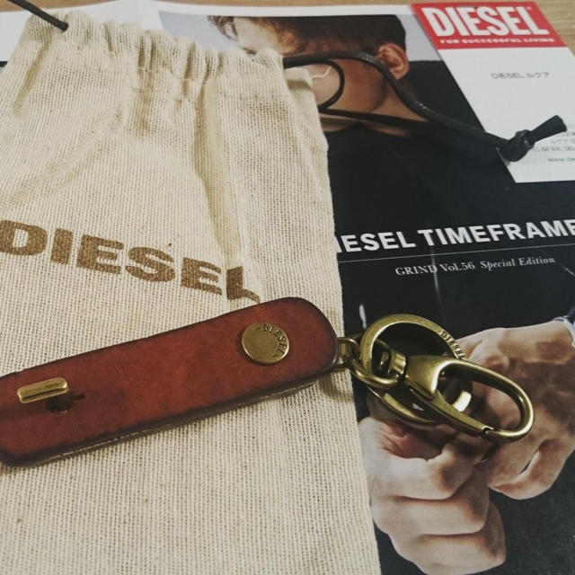 DIESEL(ディーゼル)のDIESEL キーリング メンズのファッション小物(その他)の商品写真