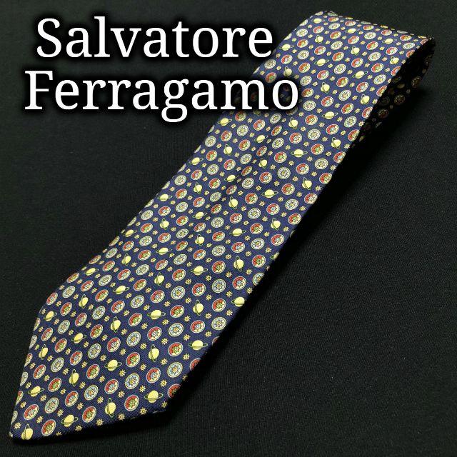 Salvatore Ferragamo(サルヴァトーレフェラガモ)のフェラガモ プラネット ネイビー ネクタイ A102-R12 メンズのファッション小物(ネクタイ)の商品写真