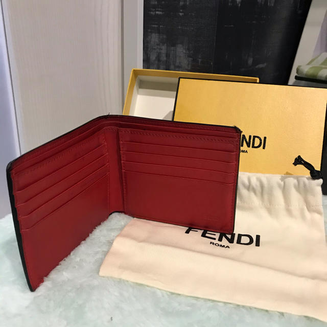 FENDI(フェンディ)のFENDI　フェンディ 二つ折り財布 メンズのファッション小物(折り財布)の商品写真