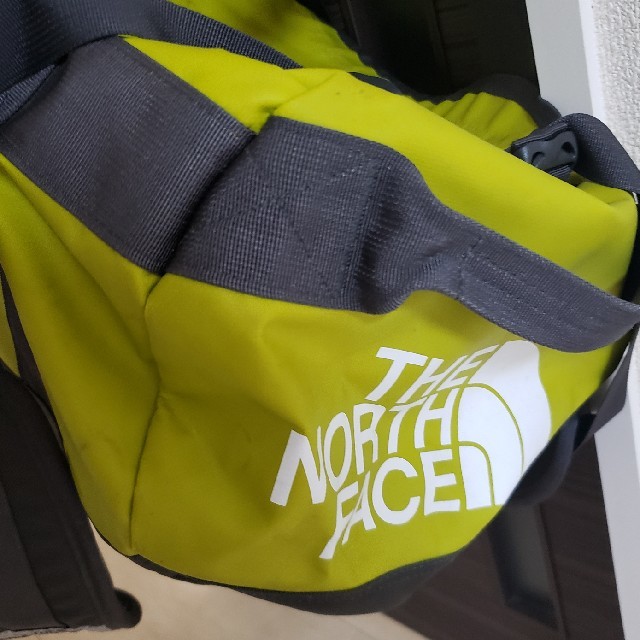 THE NORTH FACE(ザノースフェイス)のザ・ノース・フェイス★ドラムバック メンズのバッグ(ドラムバッグ)の商品写真