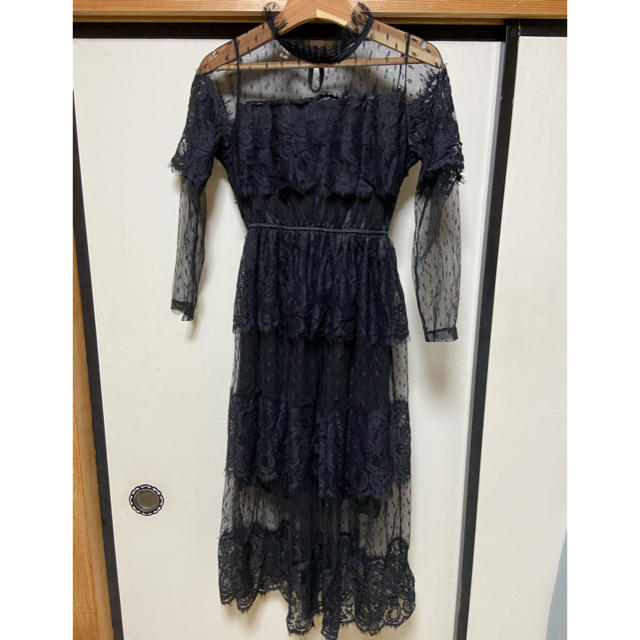 【レース】ブラックドレス/ワンピース レディースのフォーマル/ドレス(ミディアムドレス)の商品写真