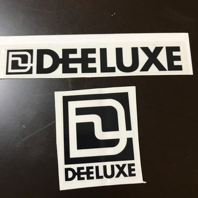 DEELUXE - ディーラックス ステッカーの通販 by アオキ's shop｜ディーラックスならラクマ