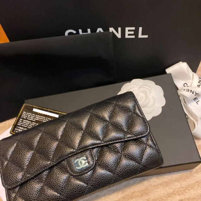 CHANEL(シャネル)のシャネル　マトラッセ　長財布　キャビアスキン レディースのファッション小物(財布)の商品写真