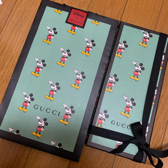 Gucci Gucci Disney スカーフ ミッキー 新品未開封の通販 By Hina