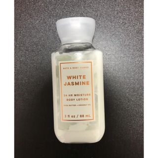 バスアンドボディーワークス(Bath & Body Works)のBATH&BODYWORKS ホワイトジャスミン ボディローション(ボディローション/ミルク)