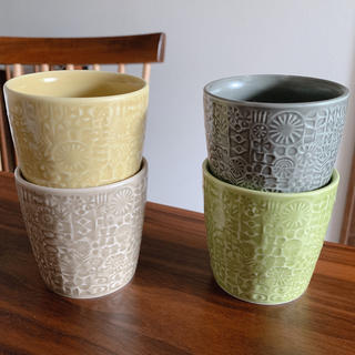 BIRDS' WORDS のPATTERNED CUP 4点セット(食器)