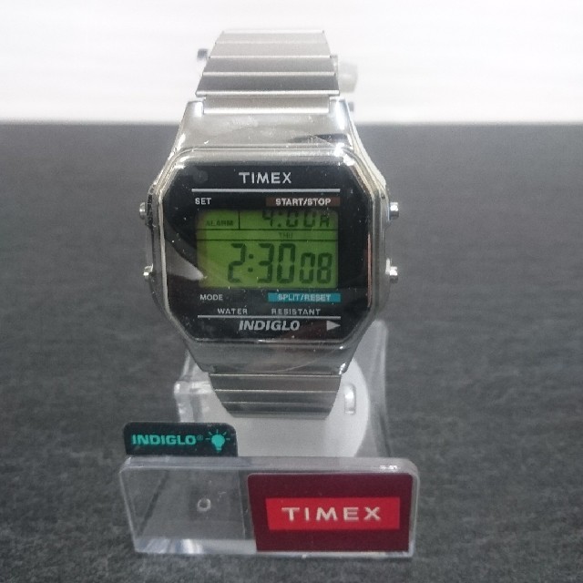 新品 TIMEX タイメックス　クラシックデジタル