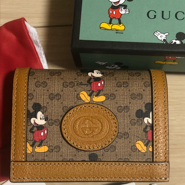 Gucci - GUCCI ディズニー 限定 ミッキー柄折りたたみ財布 二つ折り グッチの通販 by デオールshop｜グッチならラクマ